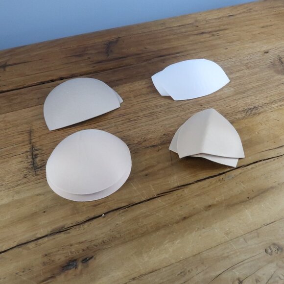 SPORTS BRA OR BATHING SUIT PAD BUNDLE 4 SETS TAN & WHITE - Picture 2 of 2